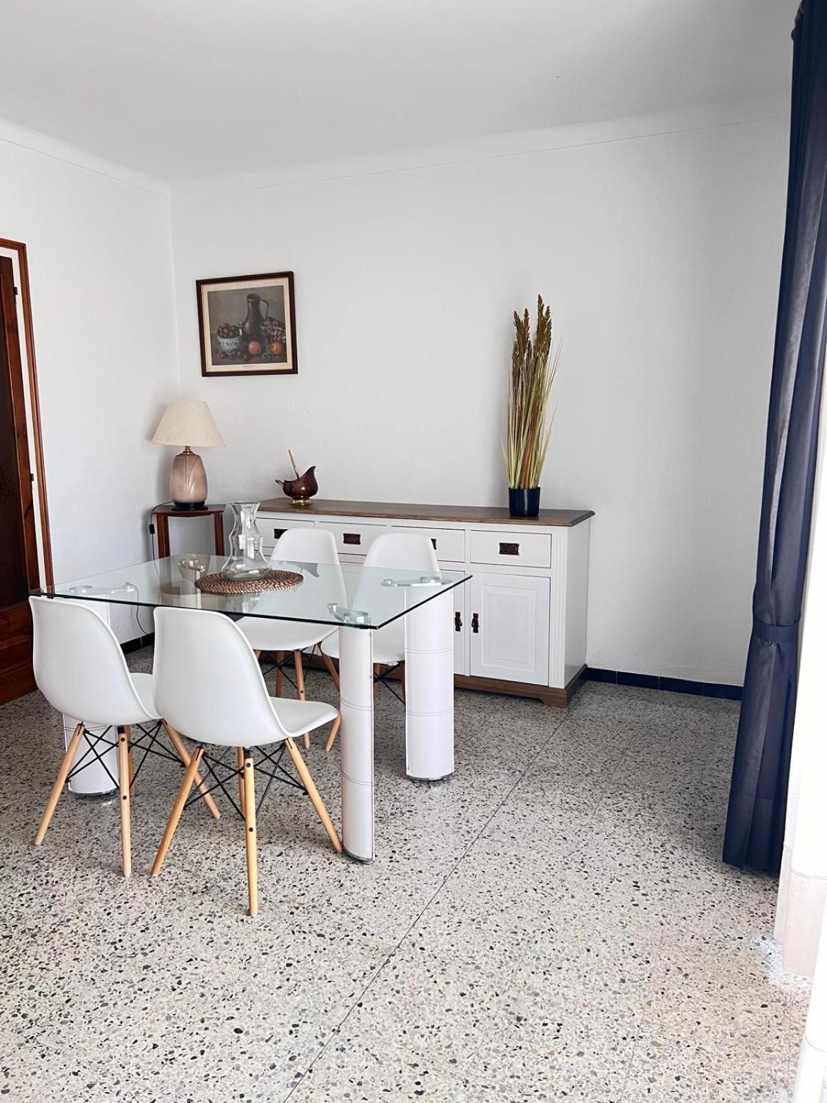 Ap Nurimar 2 Con Aire Acondicionado En Centro Del Pueblo Appartamento L' Escala