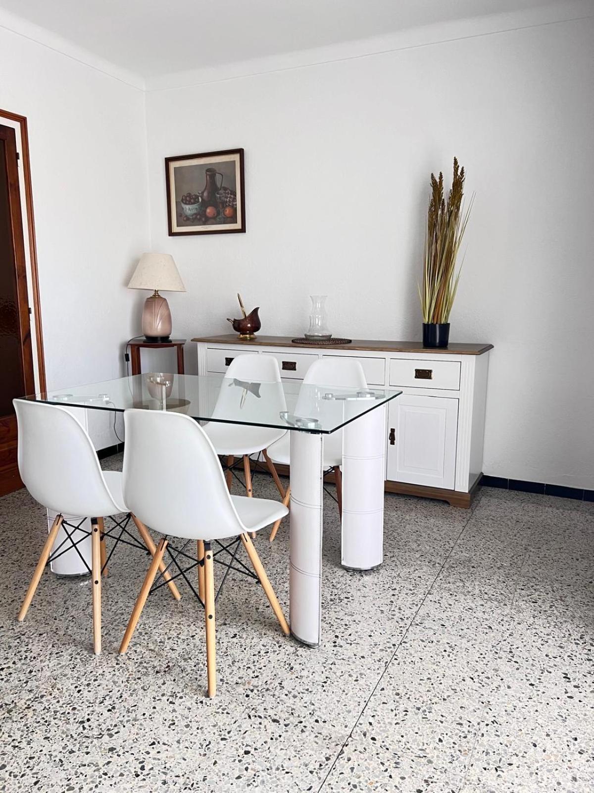 Ap Nurimar 2 Con Aire Acondicionado En Centro Del Pueblo Apartment